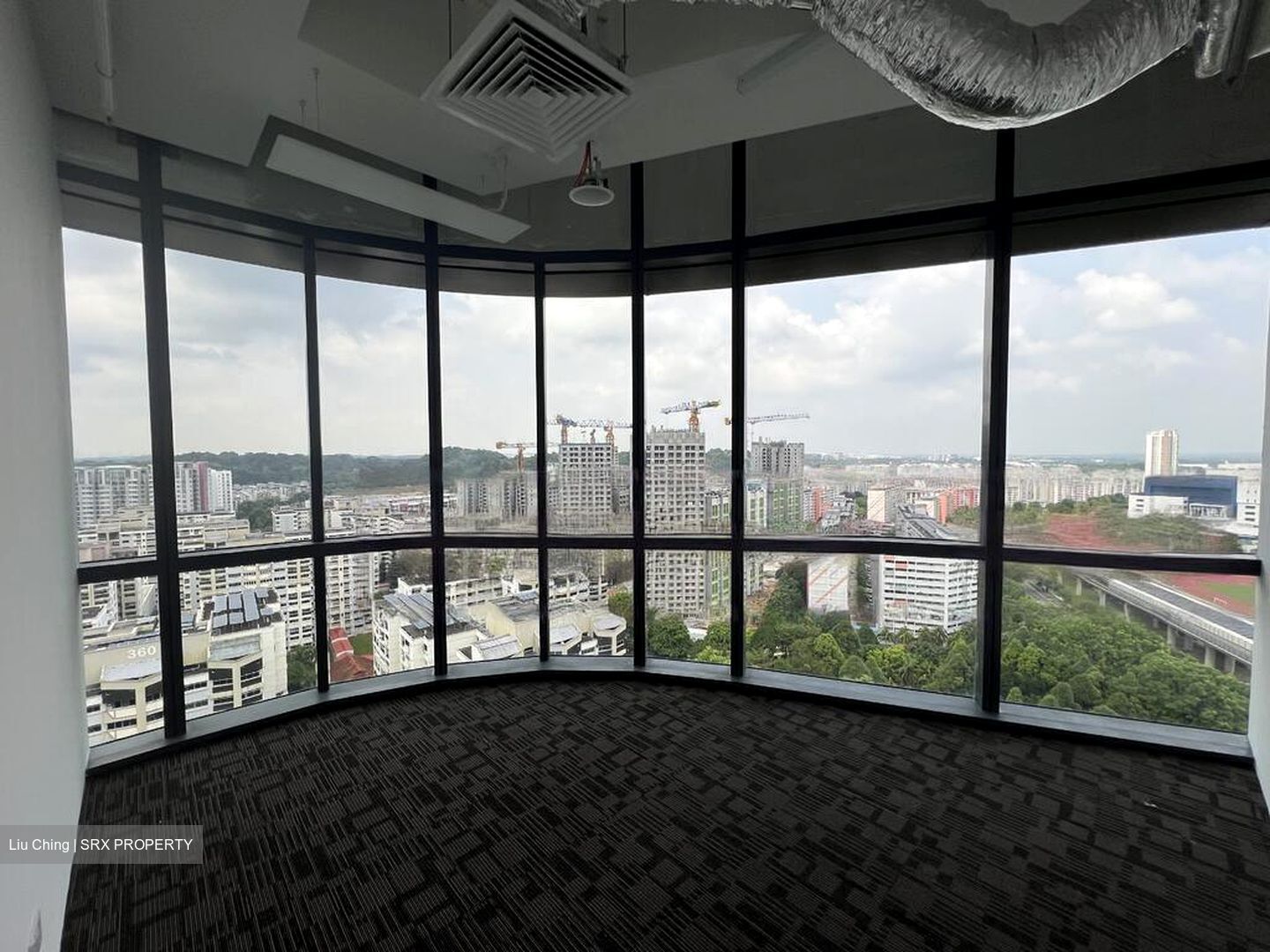 Woods Square (D25), Office #462649451